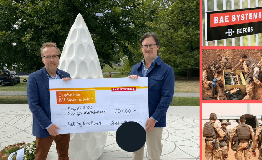 BAE Systems Bofors kommunikationsdirektör Henrik Graff-Hedberg överlämnade gåvan till Sveriges Veteranförbund, representerat av generalsekreterare Rick Forsling, vid Restare på Djurgården i Stockholm.